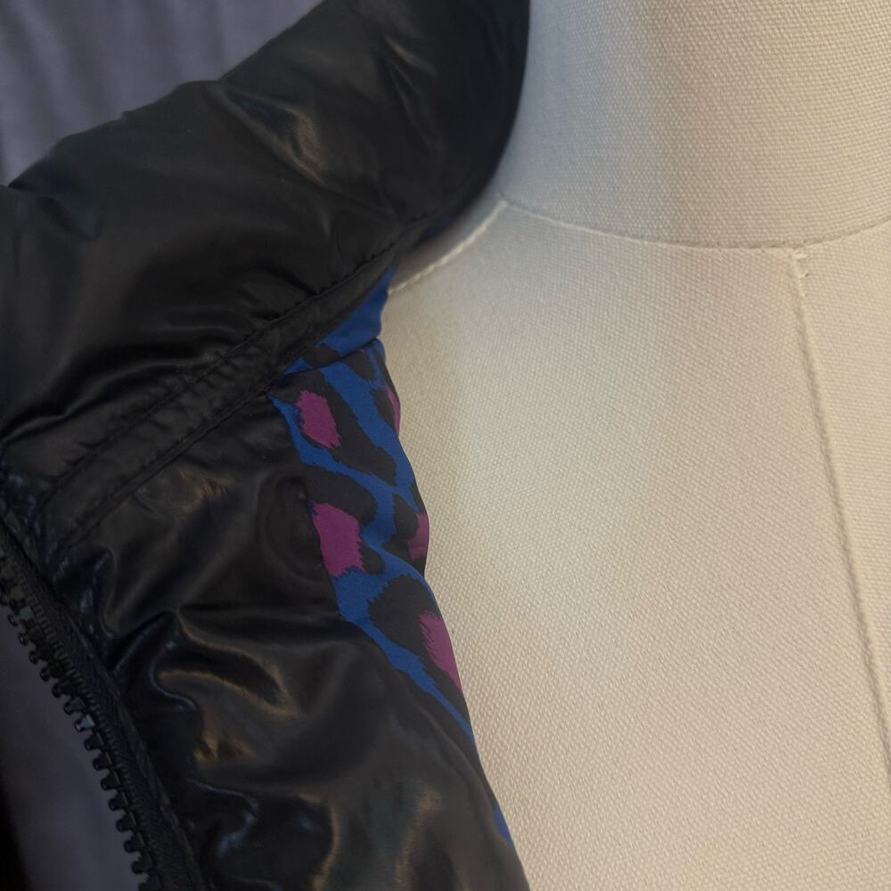 Aeropostale Women’s Medium Black Puffer Vest Purple  Pink Blue Leopard Lining - Picture 9 of 15